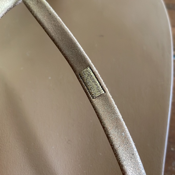 Reef light brown sandals (sz 10) - Picture 3 of 10